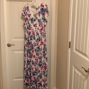 Torrid maxi dress - size 2